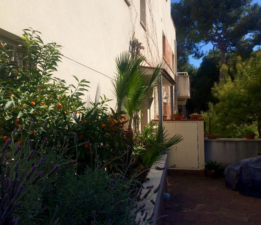 Apartaments Villa Conchi Sitges Exterior foto